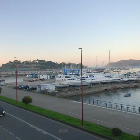 M O A Mariñeiro Apartamento *